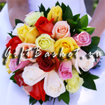 Букет невесты Королевский из разноцветных роз